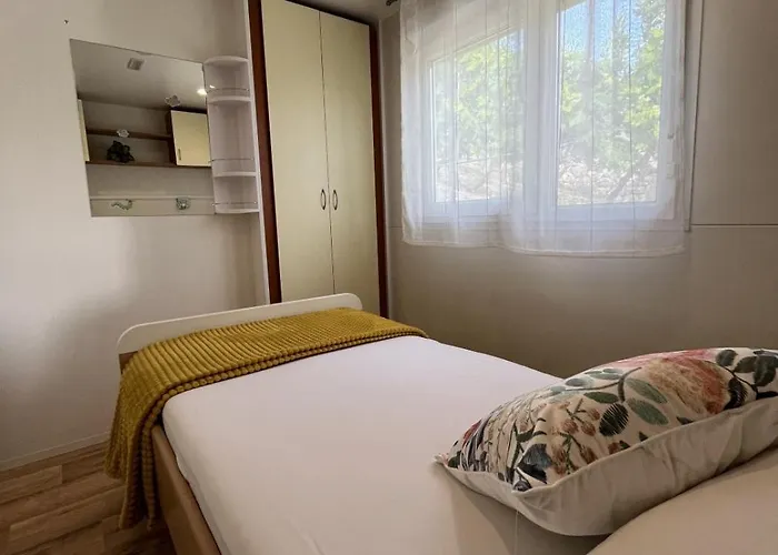 Апартаменты Mobile 5214-1 For 3 Pers In Мурвица