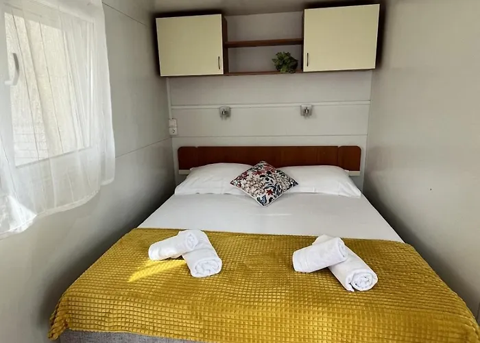 Mobile 5214-1 For 3 Pers In Апартаменты Мурвица